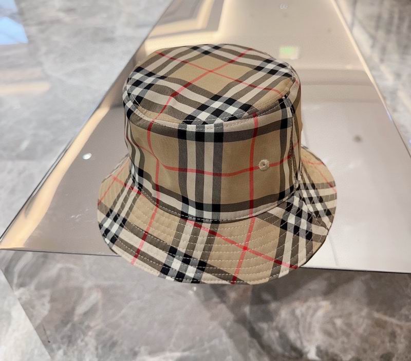 Burberry hat 060103